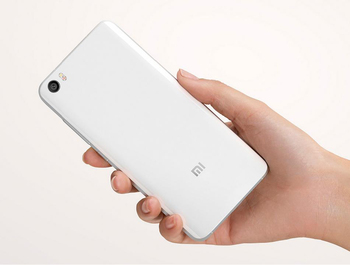 Xiaomi Mi5 64Gb White (РАСПРОДАЖА)